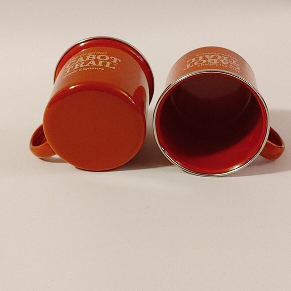 CUTE Cabot Trail Maple Liqueurs Canadian Coffee Red Tin Cup Mug CAMP MUG PAIR - Picture 2 of 5